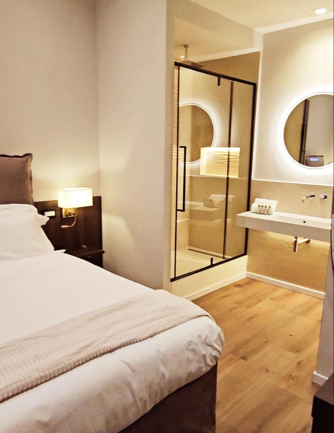 Stoa Rome Boutique Suites ภายนอก รูปภาพ