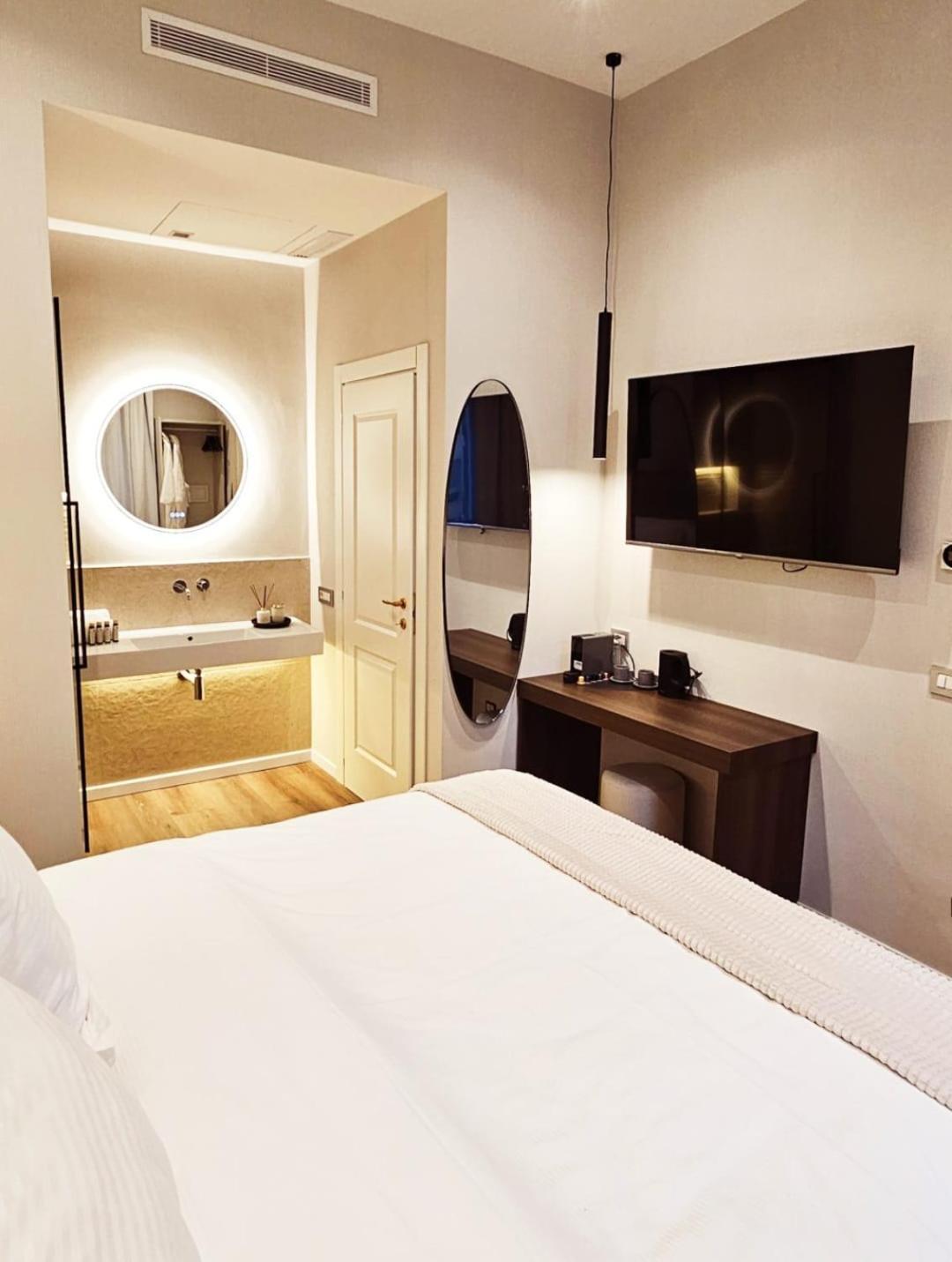 Stoa Rome Boutique Suites ภายนอก รูปภาพ