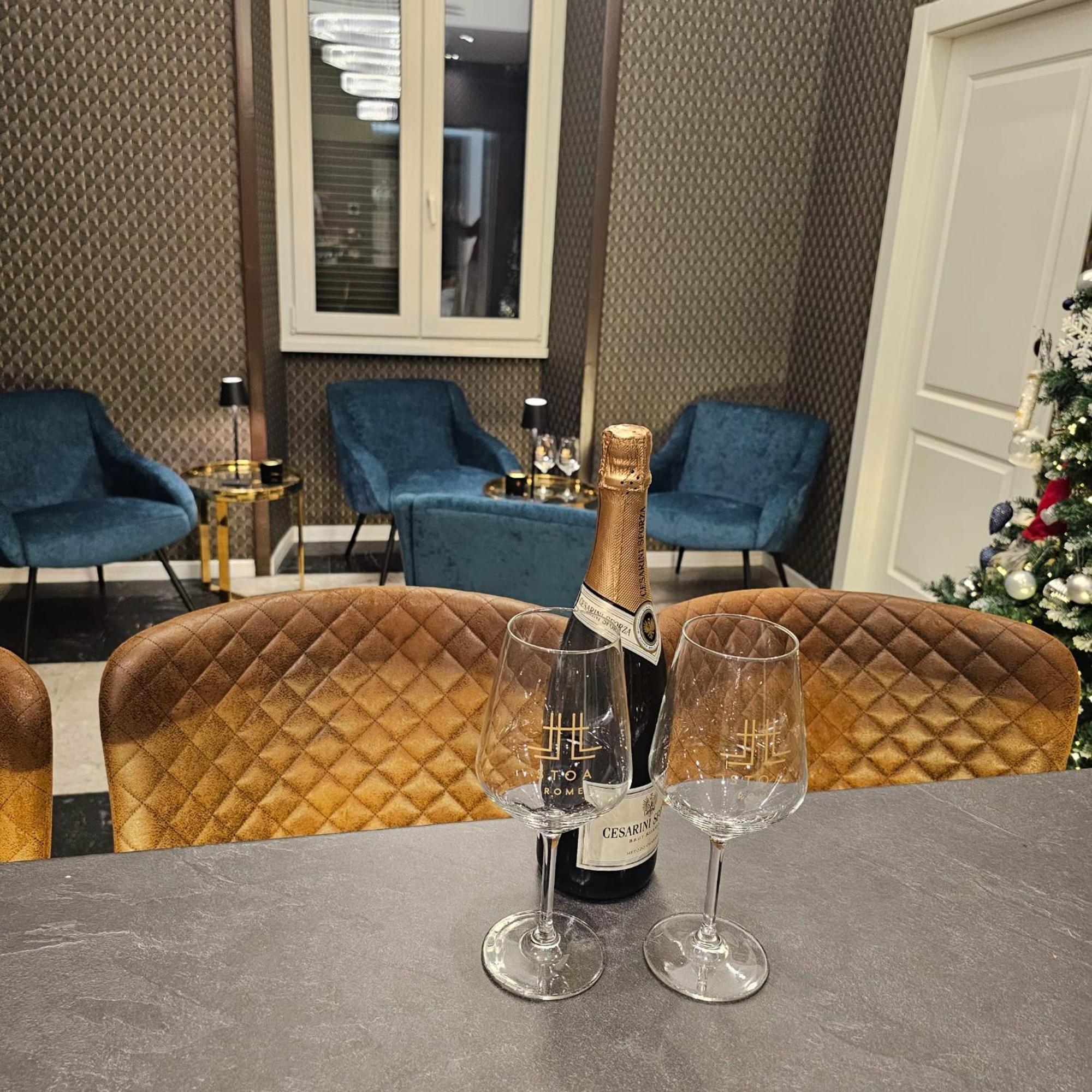 Stoa Rome Boutique Suites ภายนอก รูปภาพ